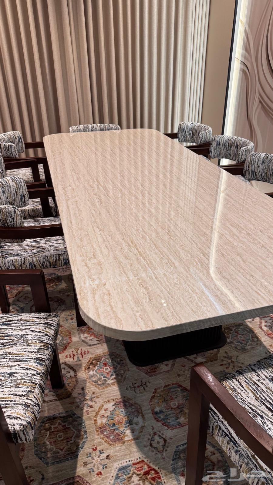 طاولة طعام للبيع64392142086145113