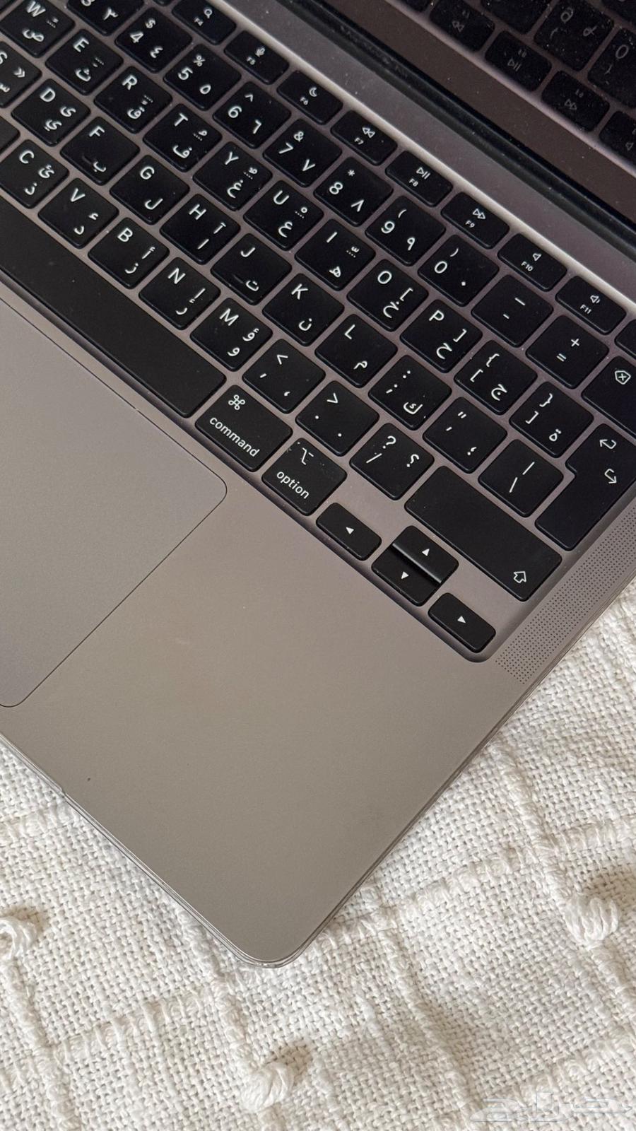 ماك بوك اير للبيع 190064392305637506112