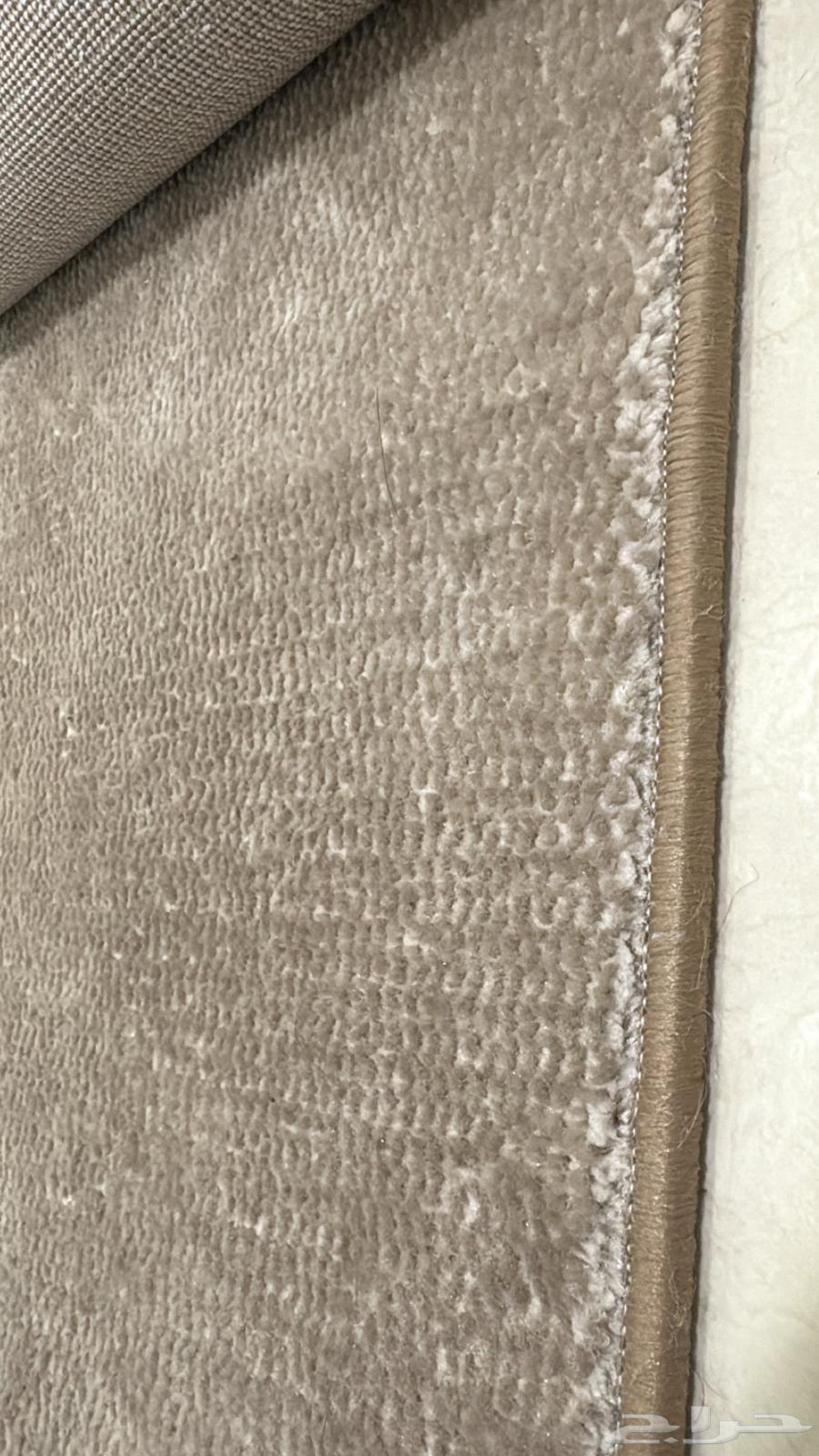 موكيت تركي لون بين البيح والبني64393514117890112