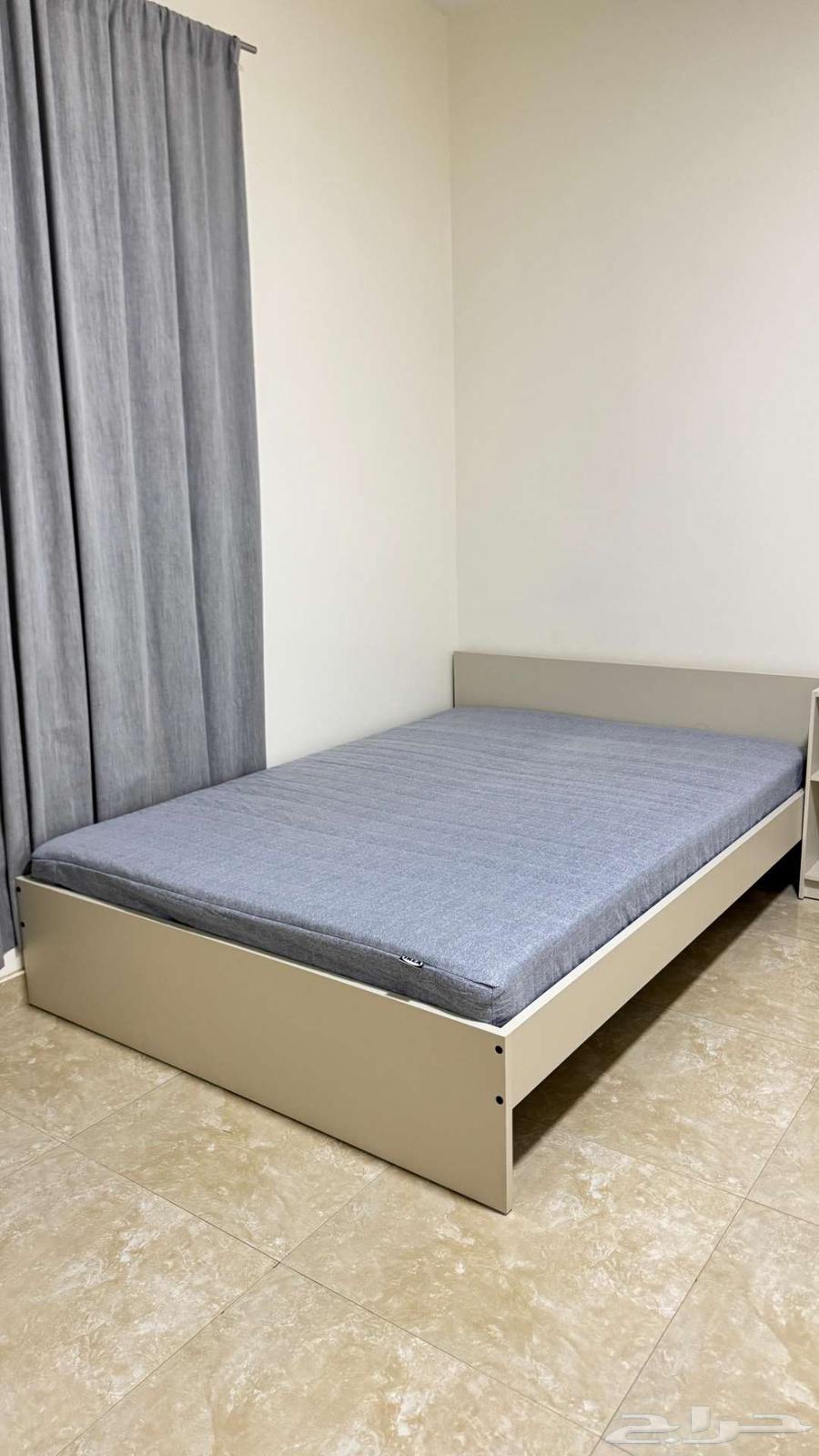 غرفة نوم كاملة للبيع  سرير  تسريحة  دولاب64393790508290113
