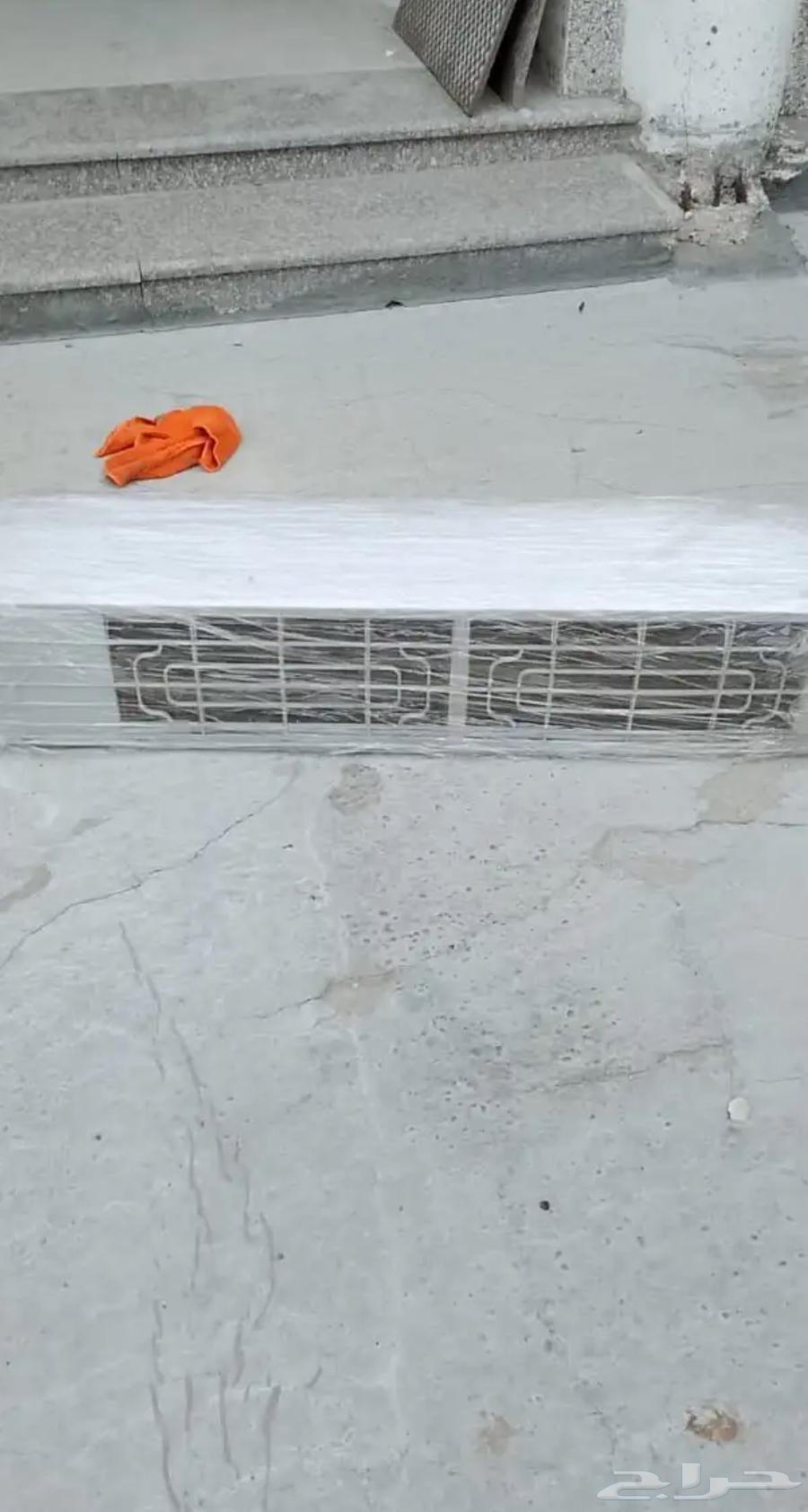 اثاث مكون من فرن 4 عيون ثلاجه ومكيف سبلت طن ونص64384745199745114