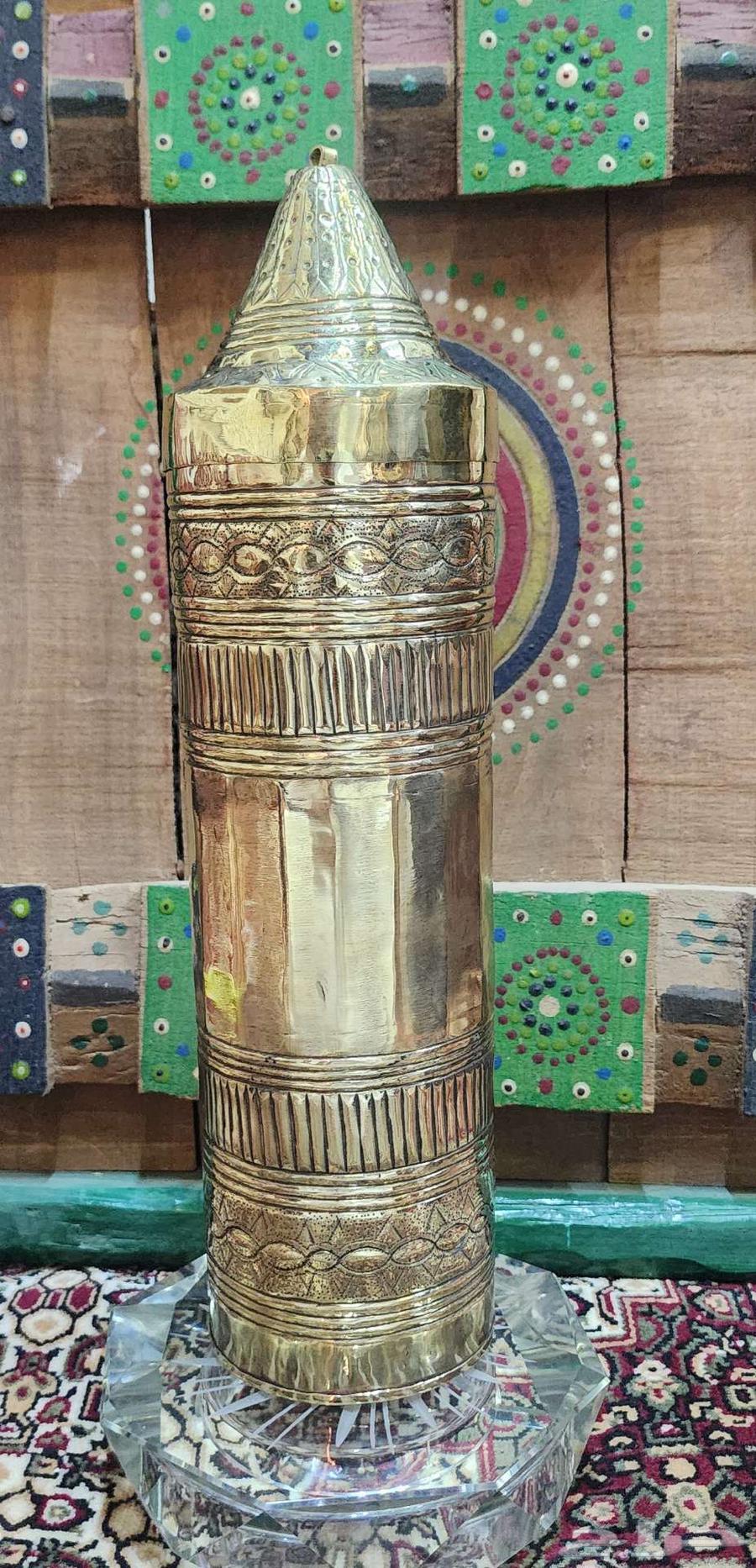 تم البيع شت فناجيل قهوه نحاس منقوش عليه نقش متقن يجمل64391618349826114