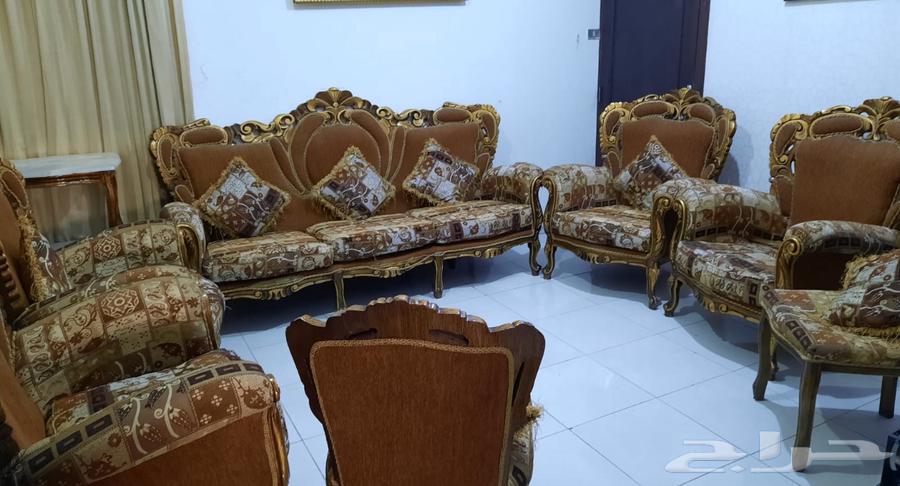 كنب ملكي نظيف64390843354883113