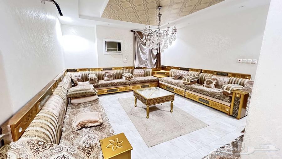 كنب للبيع استخدام نظيف64381548357762111