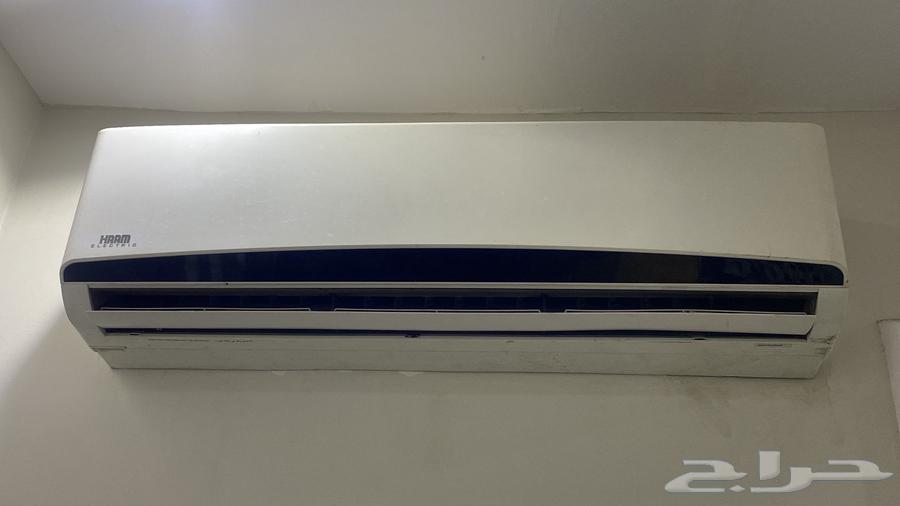 في وادي الدواسر عدد 2 مكيفات سبيلت نظيفة وحده 2464382749293826110