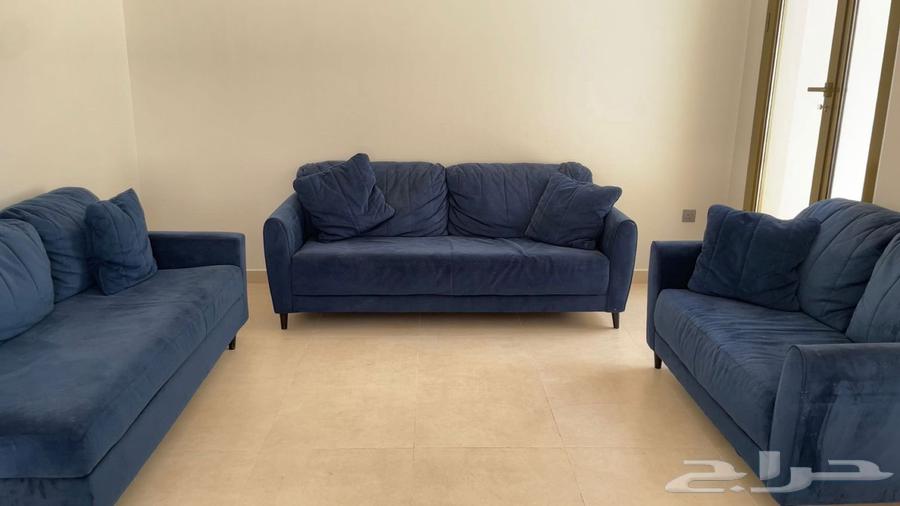 كنب امريكي من اشلي وطاولات خشبية64384465498755110