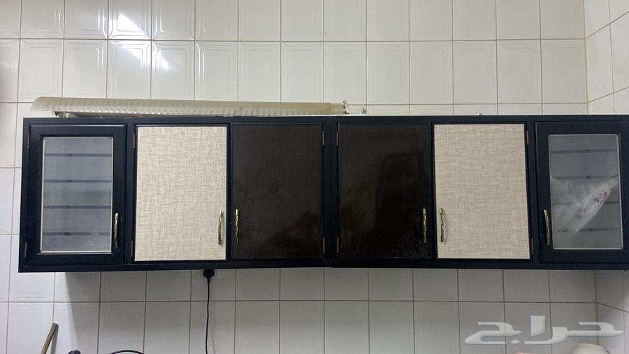 غرفة نوم كامله ودولاب مطبخ بحاله جيدة سرعة للبيع64385494938114111