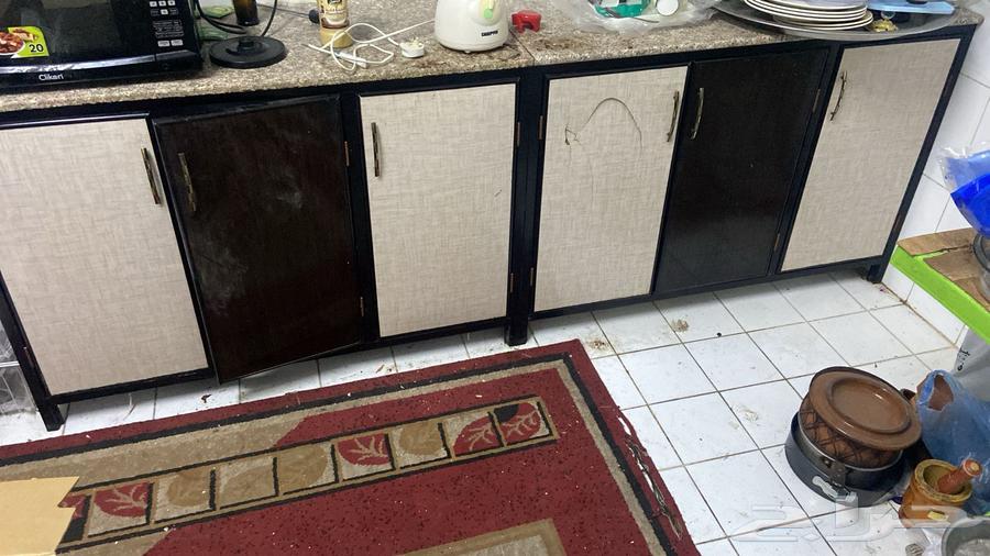 غرفة نوم كامله ودولاب مطبخ بحاله جيدة سرعة للبيع64385494938114112