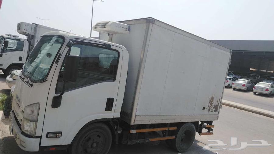 ايسوزو ديانا ثلاجه عداد 200 الف كم بودي ومحركات وكاله64532705716227110