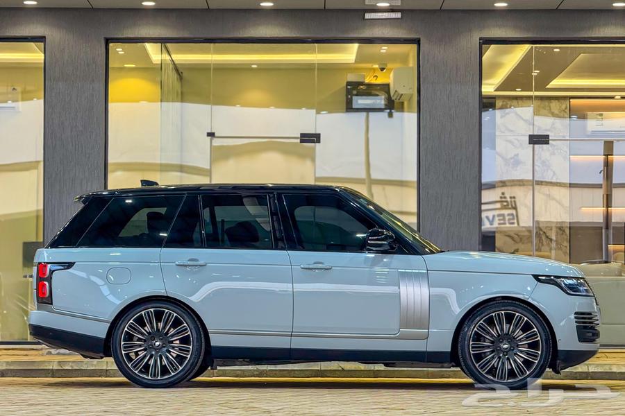 رنج روفر اوتوبيوغرافي 2021 ابيض سعودي64456032704898112