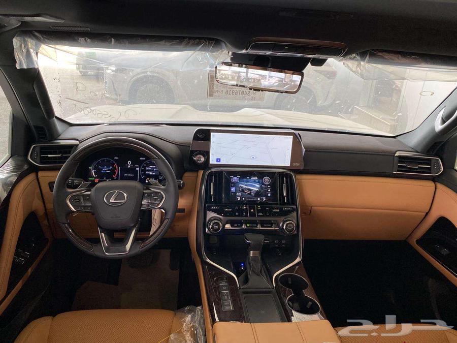 لكزس LX600 BBسعودي 2025ب570شامل ابيض واسود جملي لدى الفريدي64525718665602114