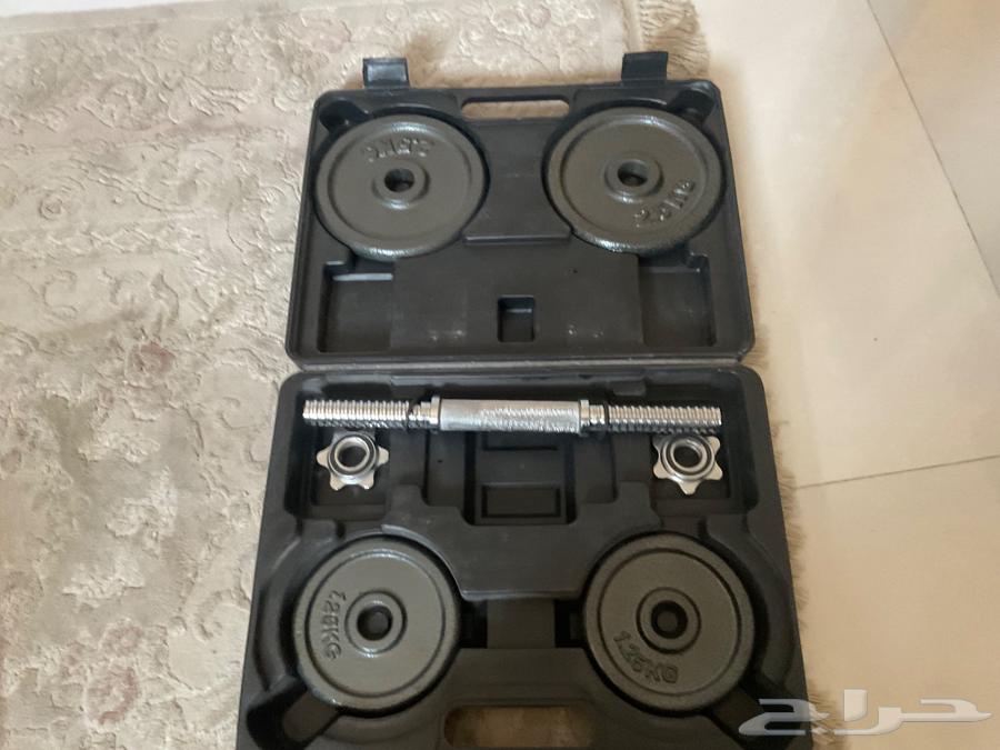 اثقال حديد ب 100 ريال التواصل عن طريق الواتس او في حراج64383289418242110