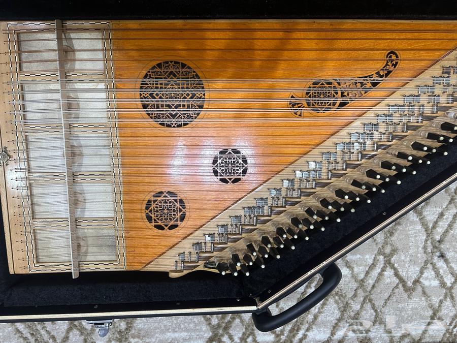 قانون للبيع64384479085826114