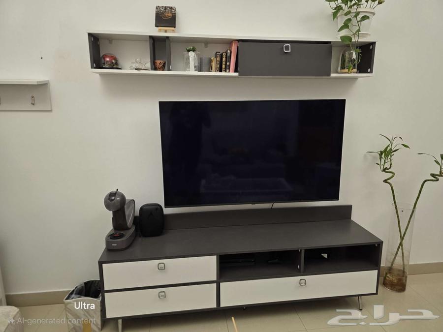 طاولة تلفزيون للبيع لون رمادي وابيض64384506998273110
