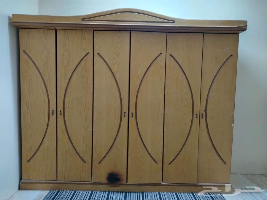 دولاب كبير بسعر مناسب لسرعة البيع64390623976962110