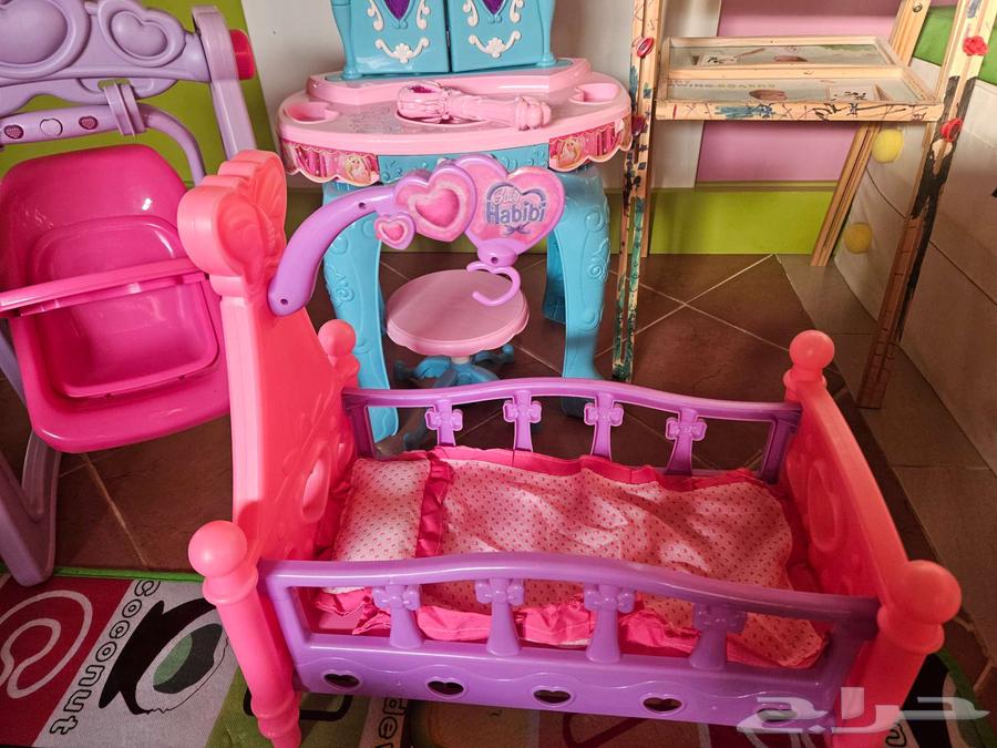 العاب مستعملة وشنط اطفال بحالة جيدة للبيع64386571031554110