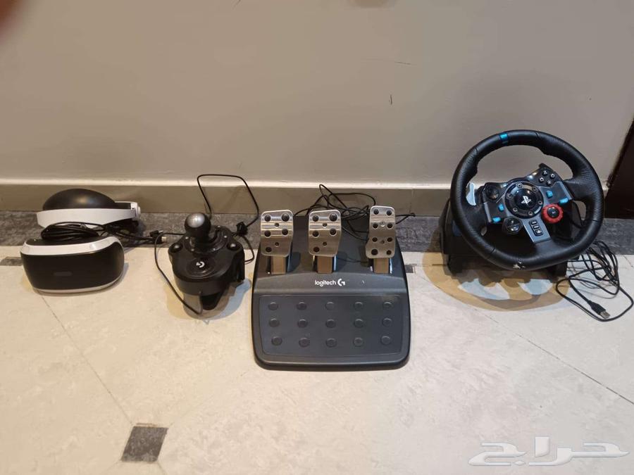 للبيع دركسون بلاي استيشن مع الدعاسة و نظارة VR سوني64387662647041113