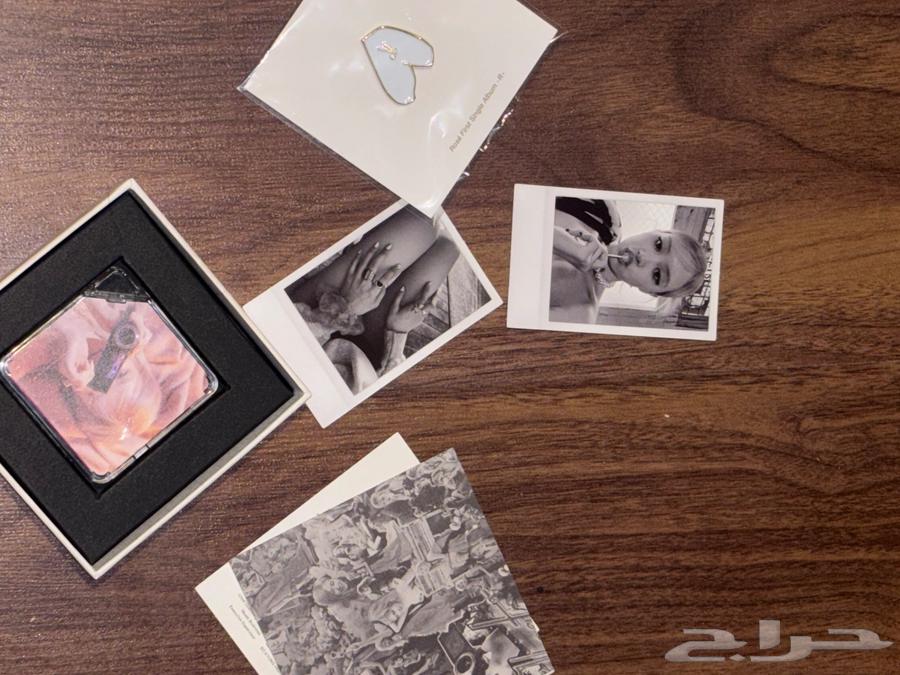 البوم روزي ليسا بلاك بينك64387815608578113