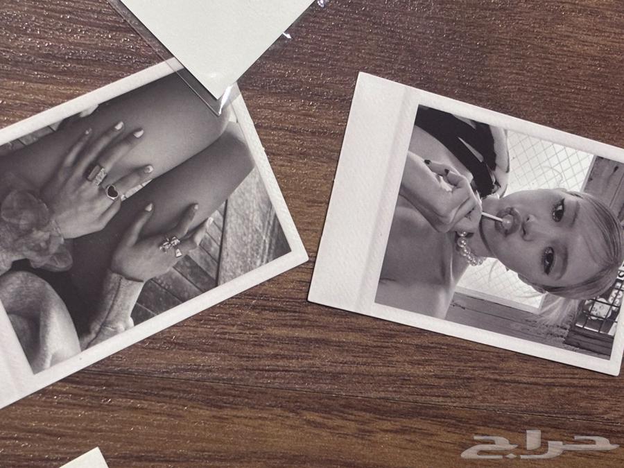 البوم روزي ليسا بلاك بينك64387815608578112