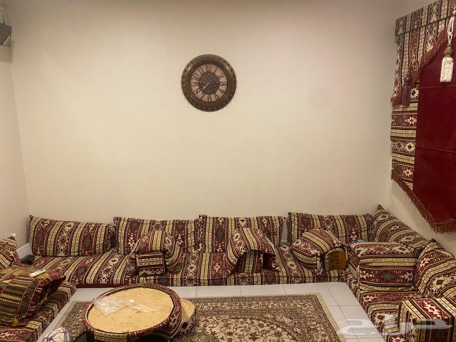 مكيفات عدد 5 مع اثاث منزلي للبيع64388245621889111