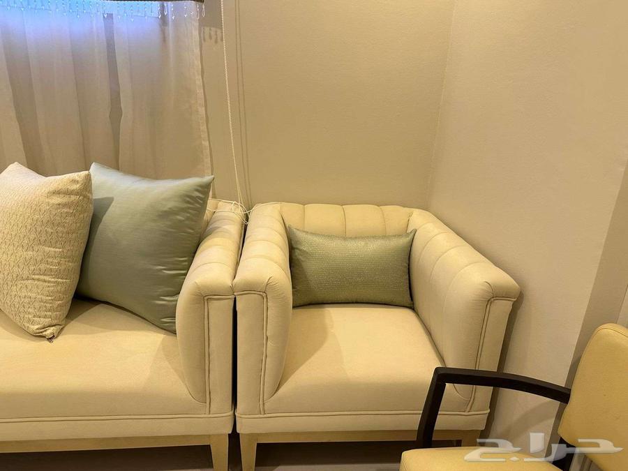 Sofa never used - curtain unused64388454521217114