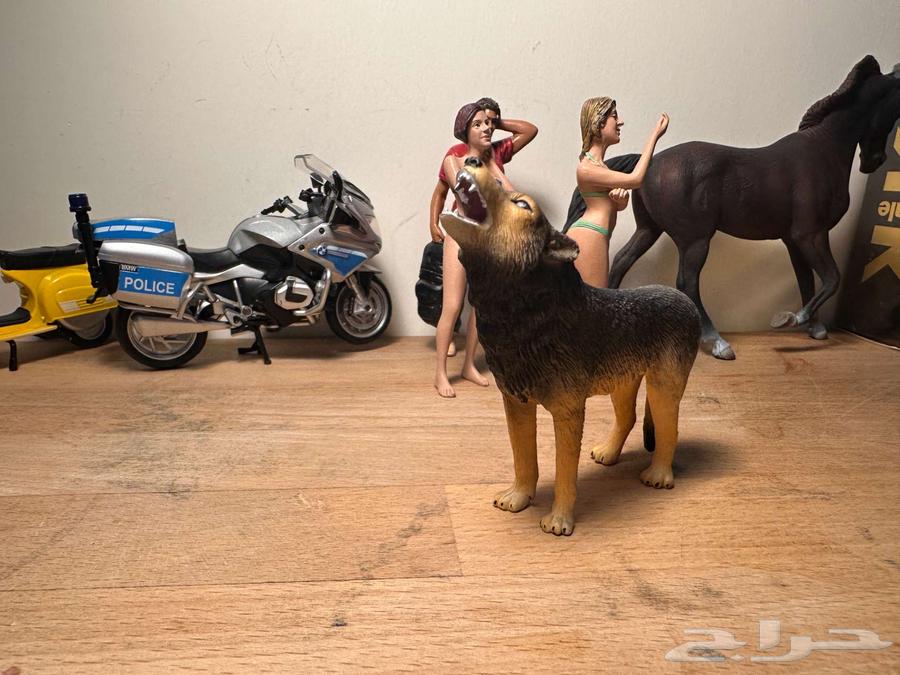 مجسمات منوعة للبيع64389557821185111