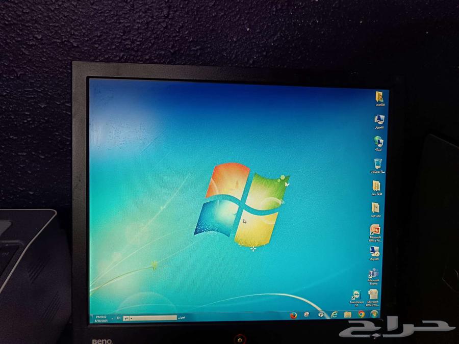 Acer and Benq 16-inch computer monitors64390884543362111