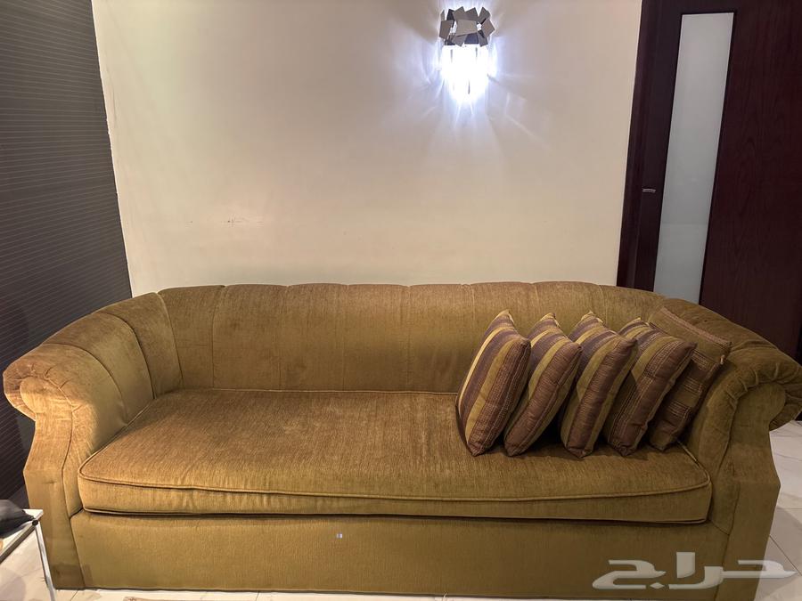 كنبة خضراء للبيع64390926283521110