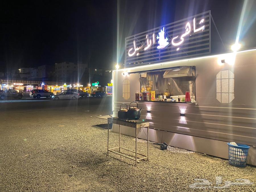 فود ترك للبيع مجهز موقع مميز وشغال64537128064899114