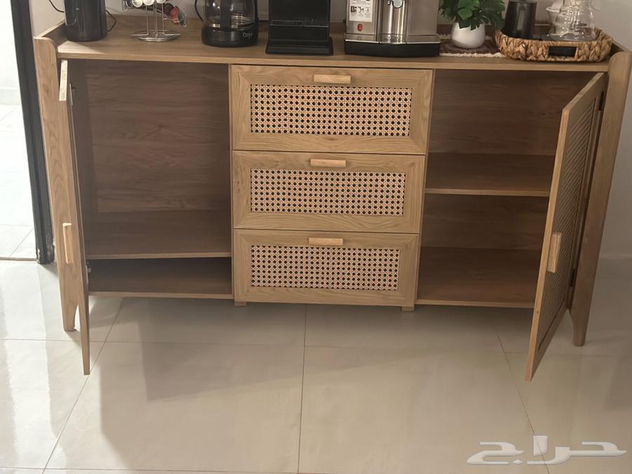 طاولة قهوة شبه جديدة64392977711875112