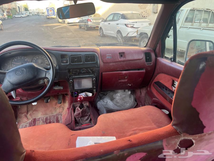 HiLux Model 9964538035807491112