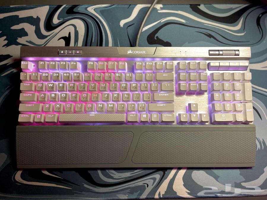 CORSAIR K95 RGB Platinum White Mechanical Keyboard64392223911425112