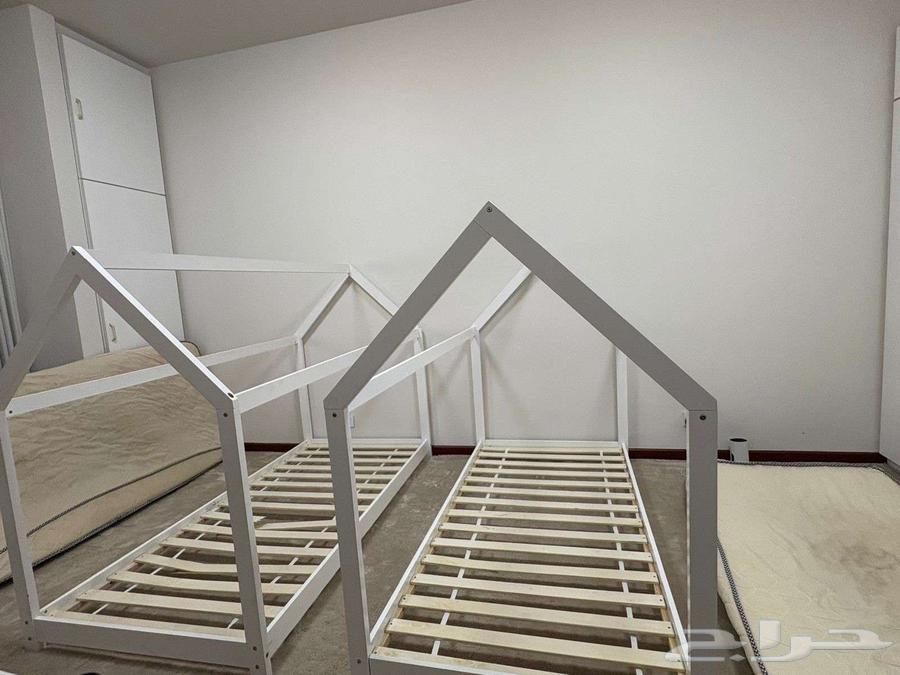 سرير للبيع64392360669186110