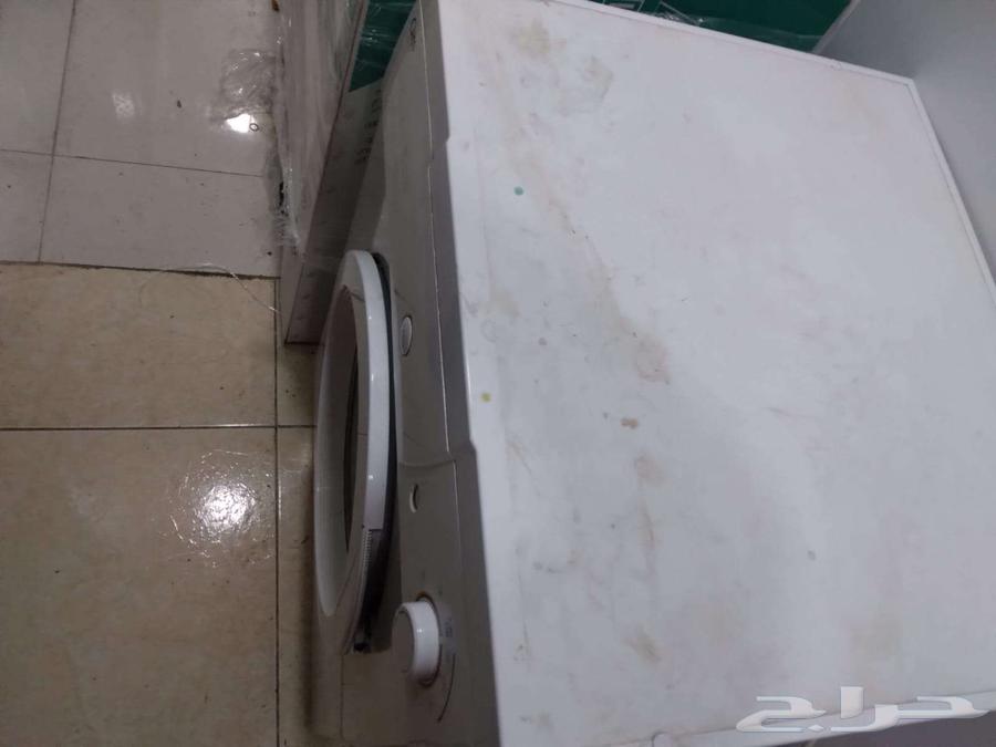 للبيع نشافة تجفيف وكويو الملابس ماركة كلاس بحالة ممتازة 25064381411062017111