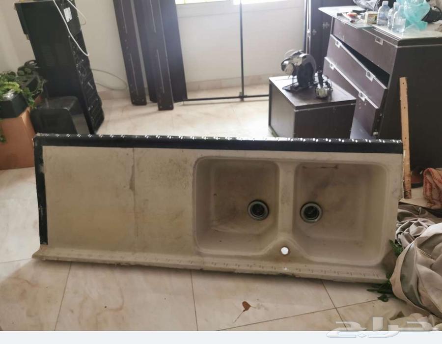 Clean basin for 50 SAR in Al-Shoqia64382224401538110