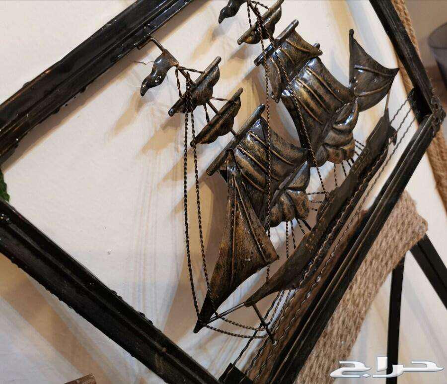 برواز معدني شكل سفينة64381410935682111