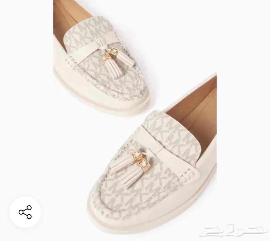 جزمة من مايكل كورس مقاس 8 US نظيفه من موقع اوناس64384745135745111