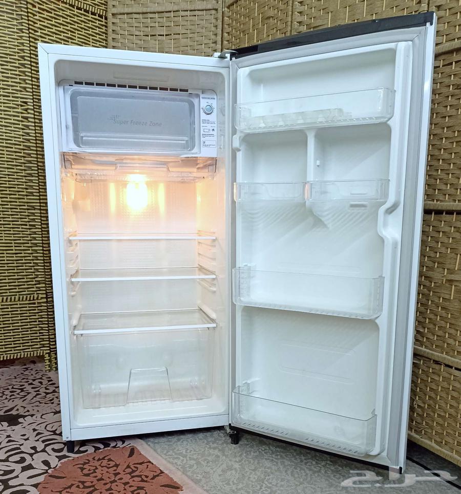 Samsung single-door refrigerator with internal freezer .. Riyadh64386040462082114