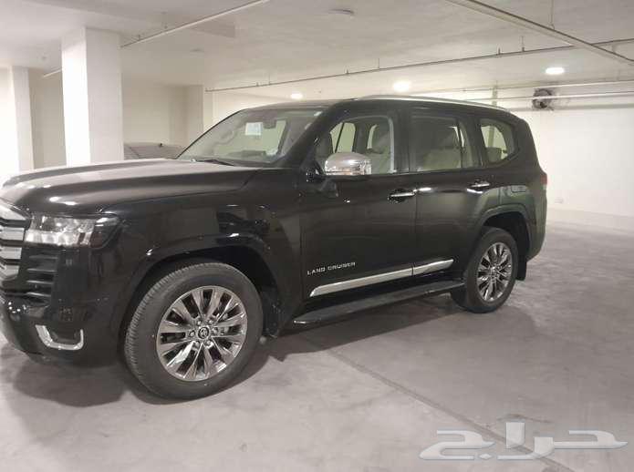 2024 Toyota Land Cruiser GXR - Very Low Mileage63618146725633114