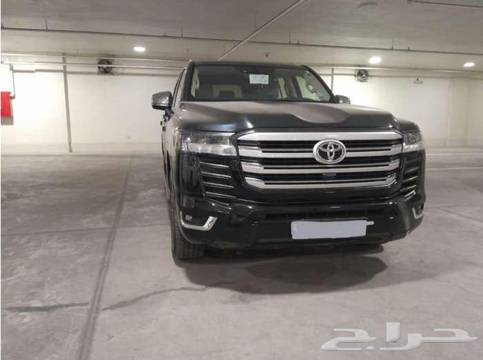 2024 Toyota Land Cruiser GXR - Very Low Mileage63618146725633112