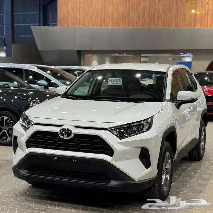 تويوتا راف فور LE بنزين دفع رباعي 202563618067455363112