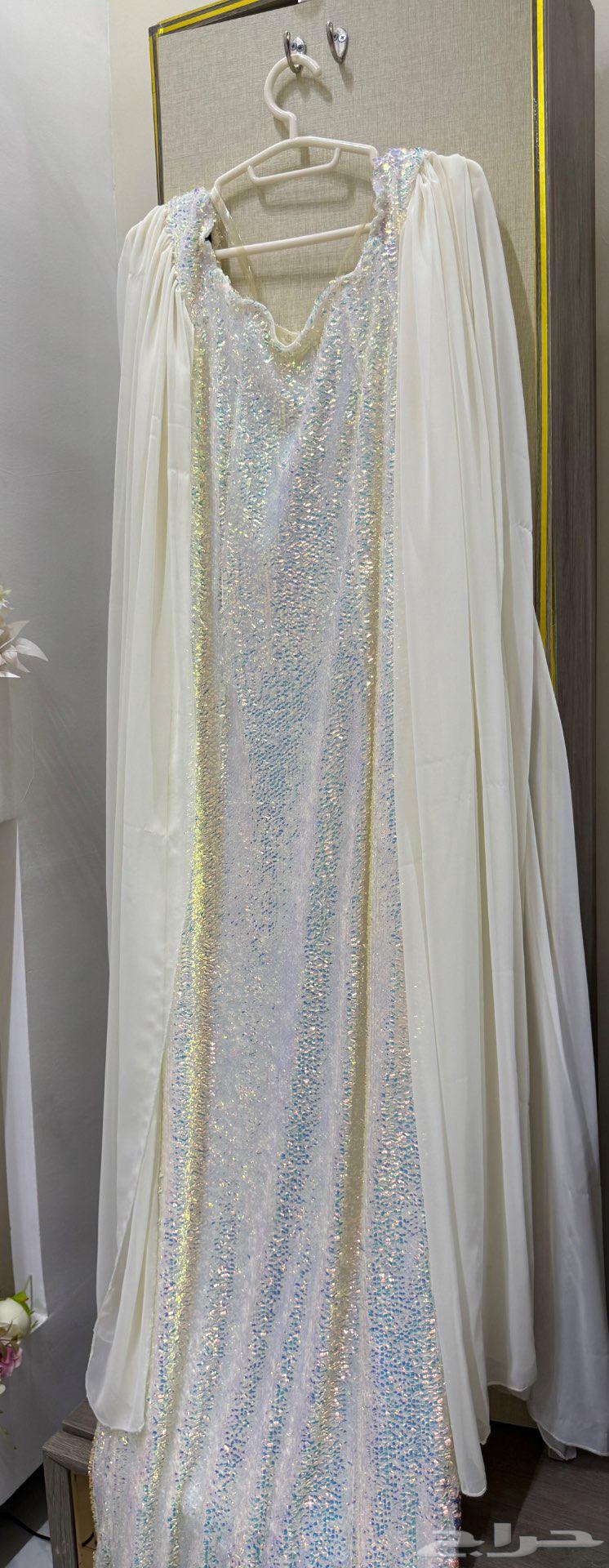 فستان سهرة جديد.64397381179777112