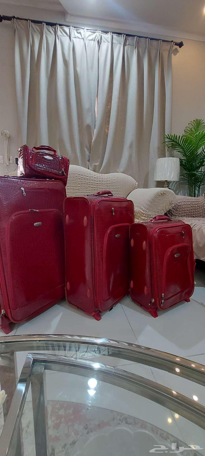 حقائب سفر64395685650179110