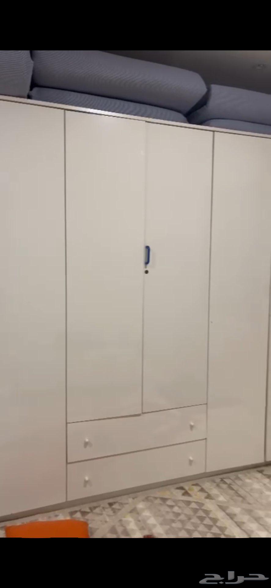 خزانة كبيرة64400384291459112