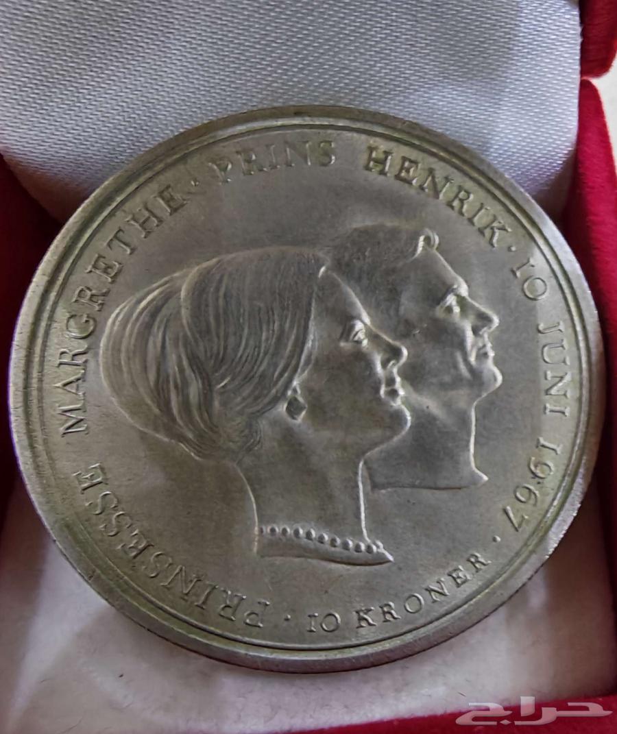 Antique Silver63619366011010111