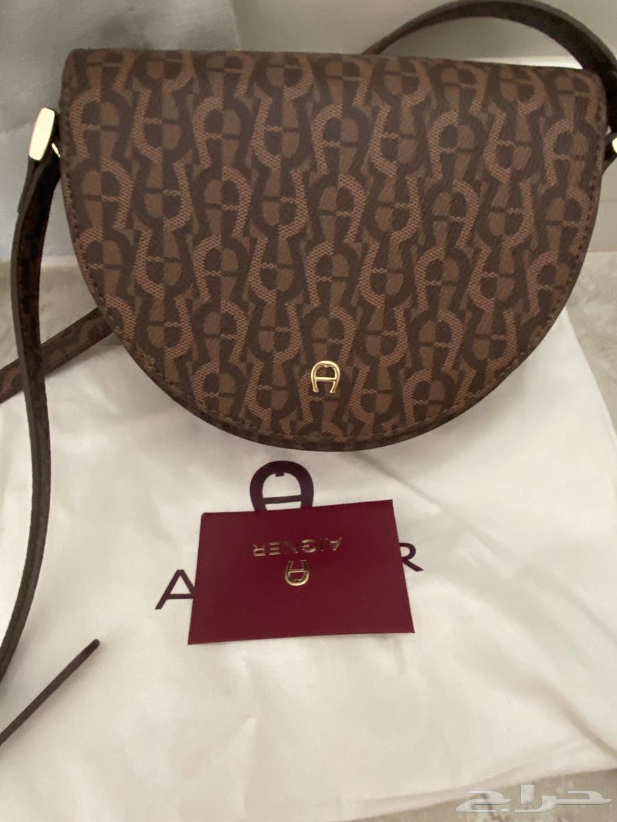 شنطة براند اجنر جديده64399870652419111