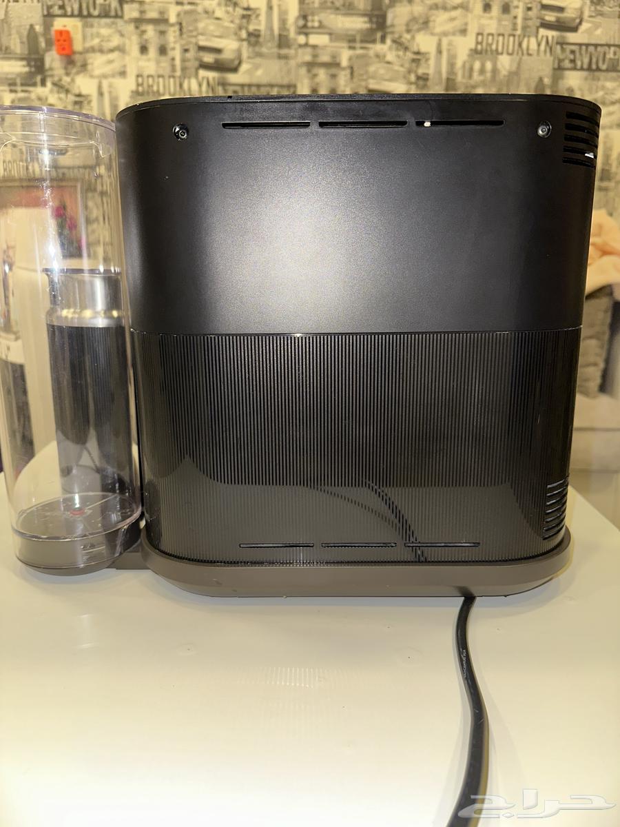 ماكينة القهوة نسبريسو استخدام قليل شبه جديدة64391324688770114