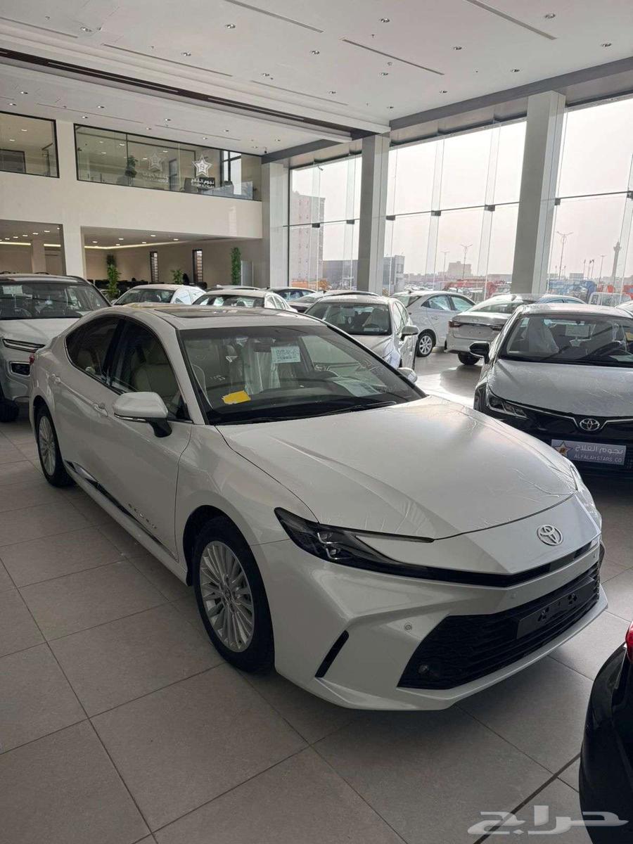 Toyota Camry 2025 LE Gasoline - Saudi63618070182786111