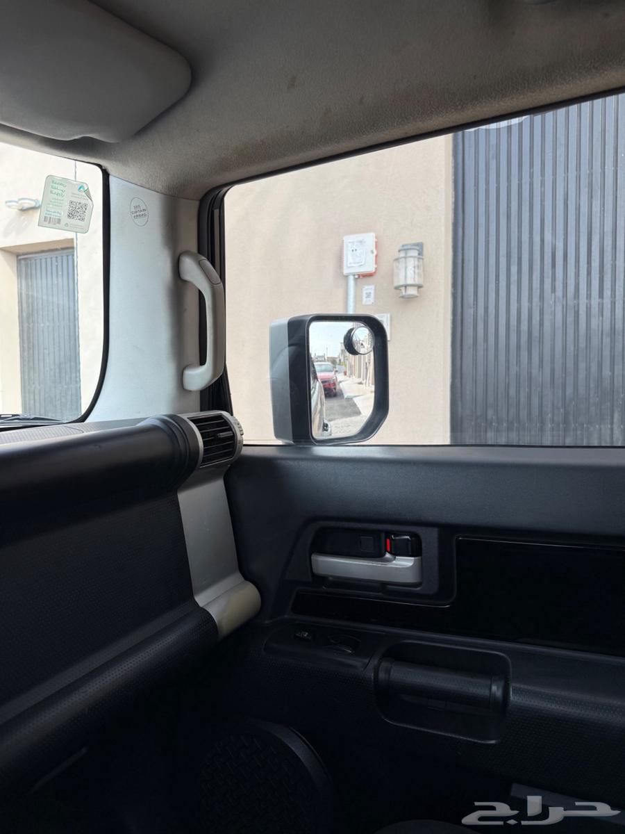 تويوتا اف جي للبيع63618151204738113