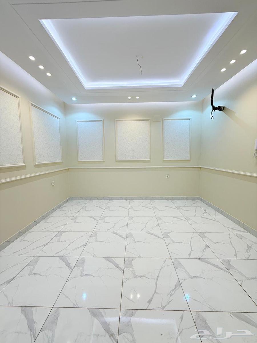 شقق وملاحق للبيع فاخرة63614095875074113